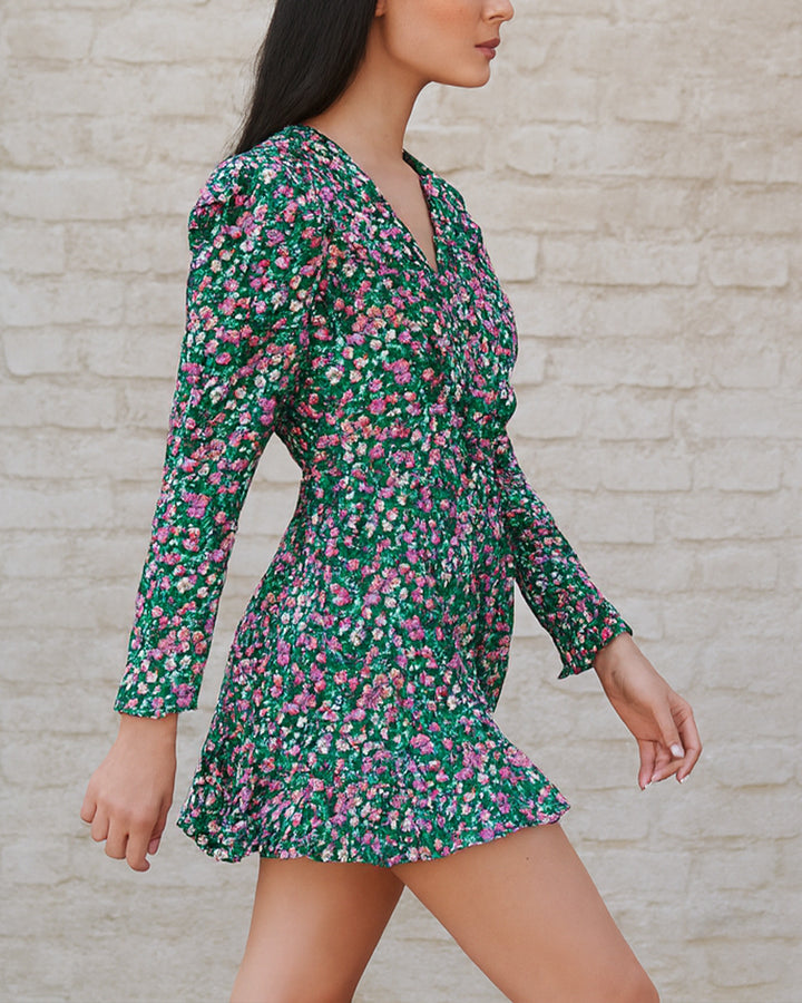 Vestido Corto de Manga Larga Moderna y Faldón con Escarola en Parte Baja - LIZAPONS