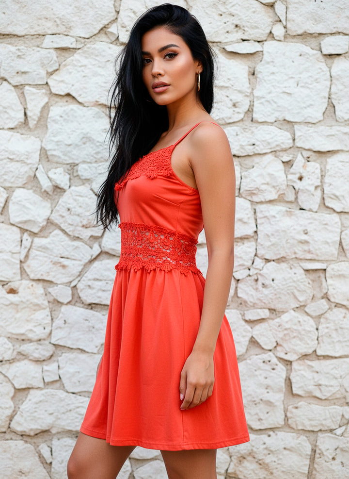 Vestido Corto De Tirantes Con Cintura De Encaje Tipo Crochet - LIZAPONS