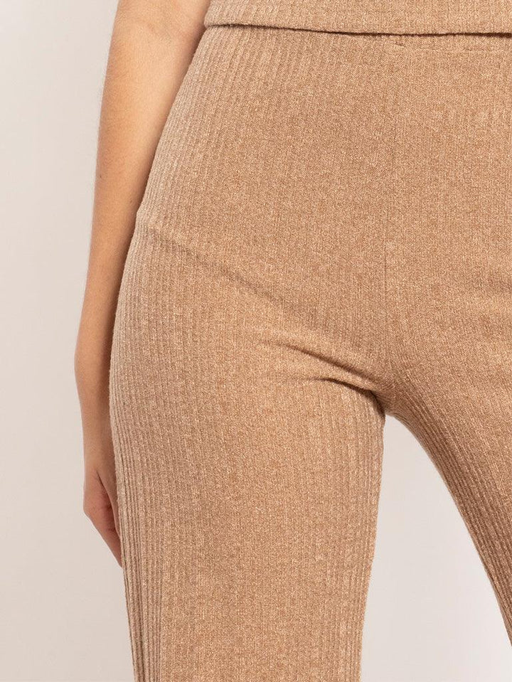 Pantalón con resorte en cintura de corte semicampana - LIZAPONS