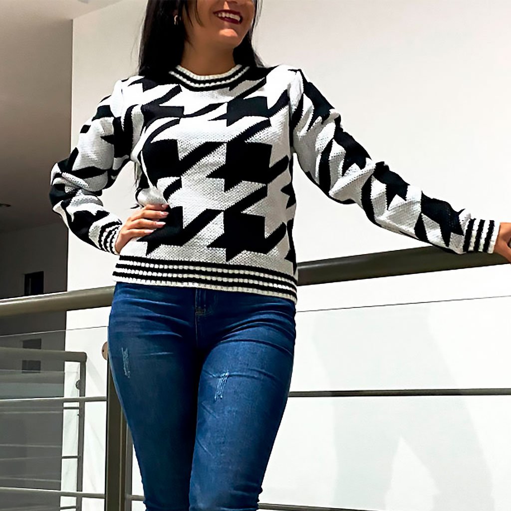 Suéter moderno de cuello redondo y manga larga - Liza Pons